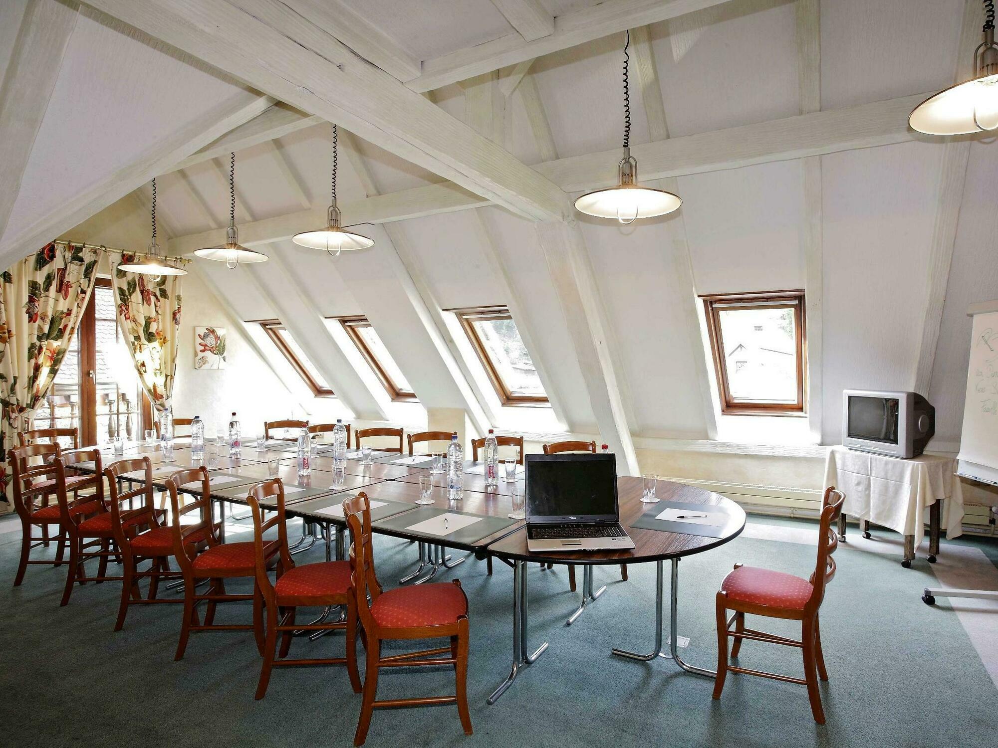 ホテル Domaine Le Moulin オットロット エクステリア 写真